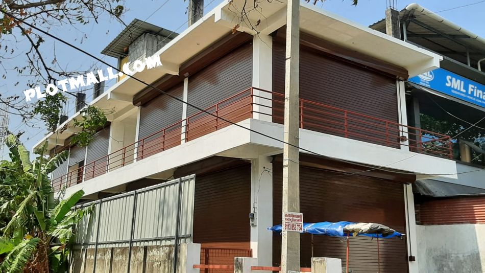 Shop / Showroom For Rent