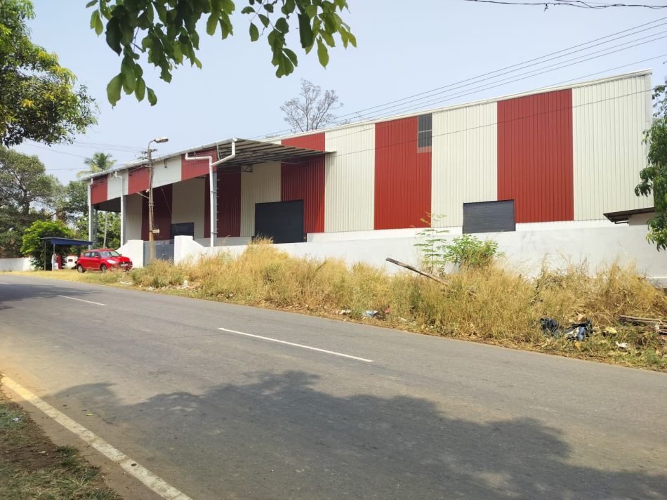 40 Cent Warehouse / Godown for Rent at Kavumannam Budget - 15 Sq-ft